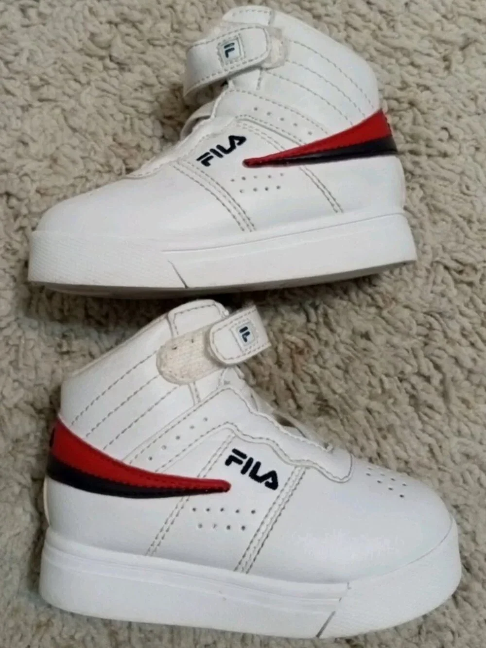 Fila Baby Size 5 Vulc 13 MP Mid White Red Sycamore Casual Shoes Hook & Loop